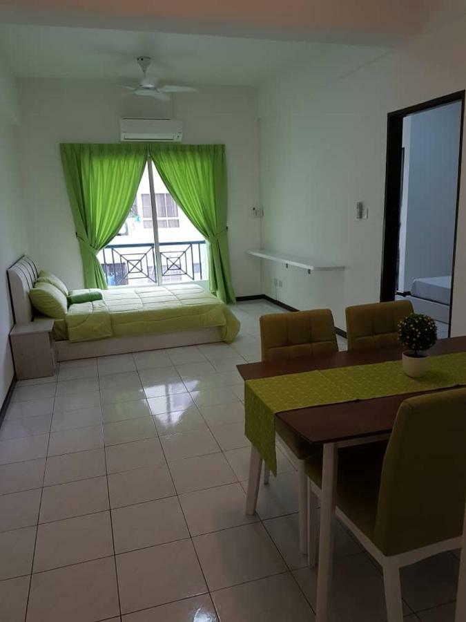 Api Api Centre Apartment Homestay 亞庇 外观 照片